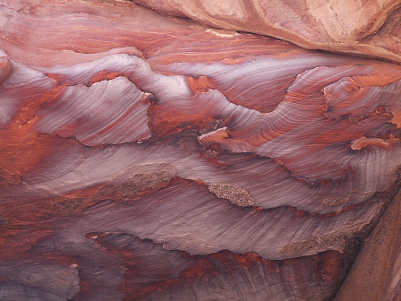 Colors on Petra Trail to right