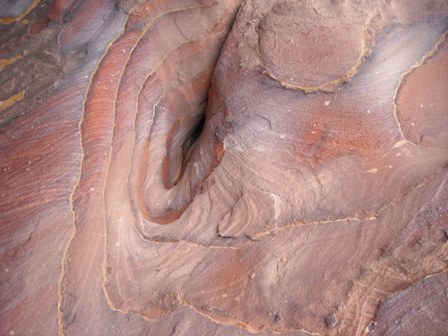 Colors on Petra Trail to right