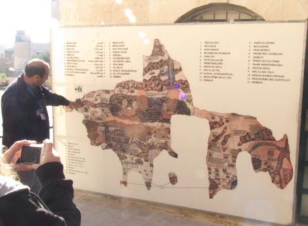 A model of the mosaic map
