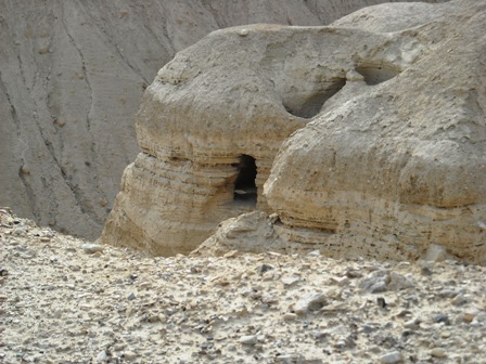 Dead Sea Scroll cave